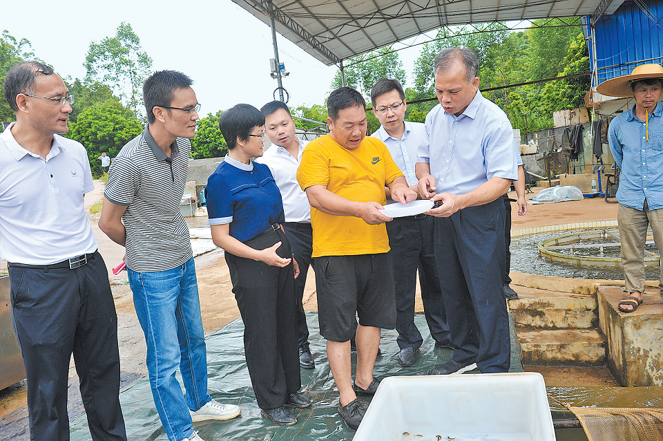 钦州市政协组织委员.png
