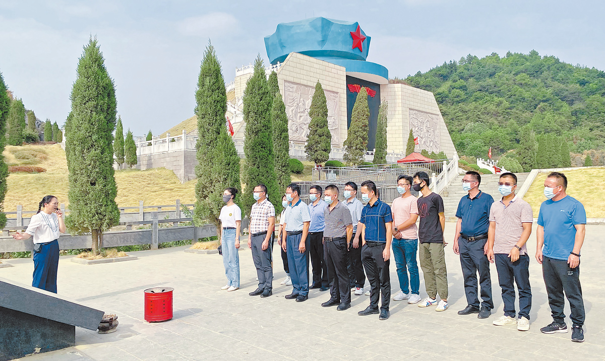 融水县政协来灌阳考察1.jpg