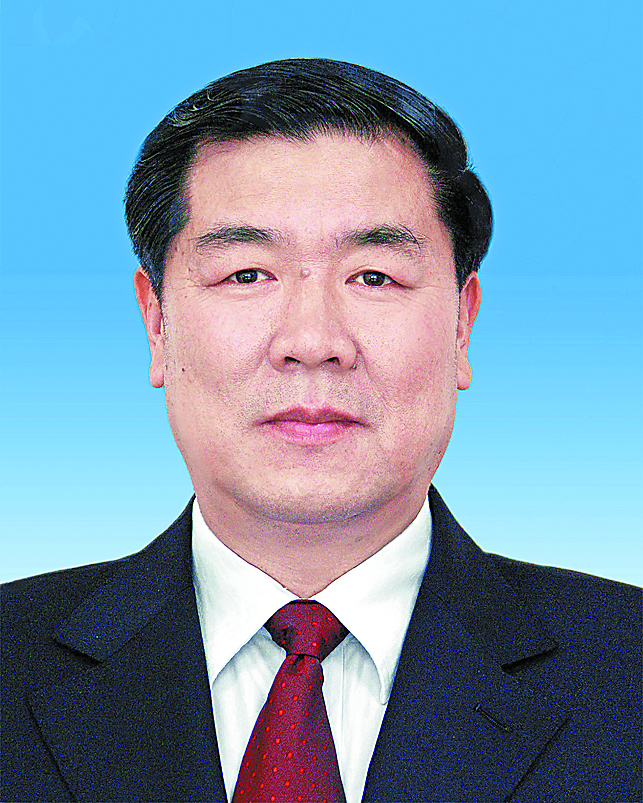 10何立峰同志.jpg