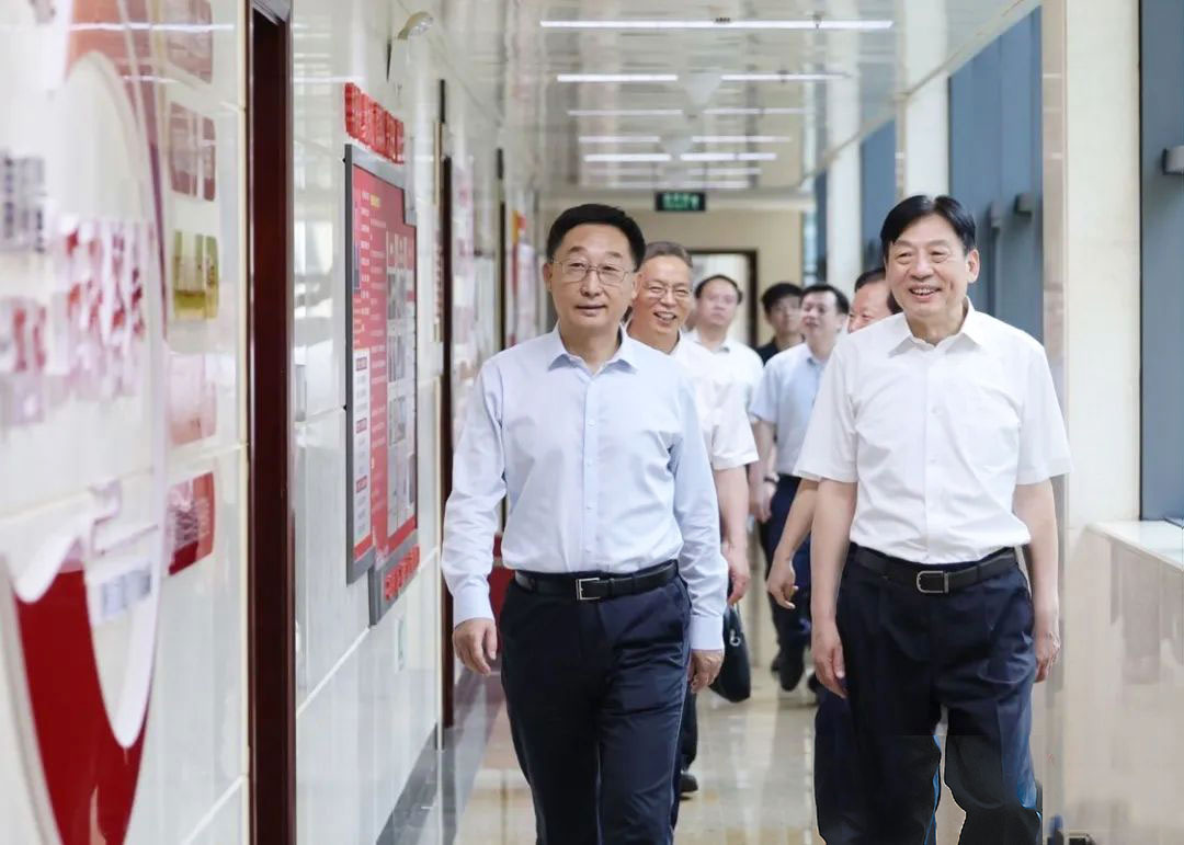 一版图片.jpg